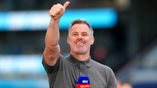 Carragher pega-se com Guardiola: «Se o Liverpool também tivesse quebrado as regras…»