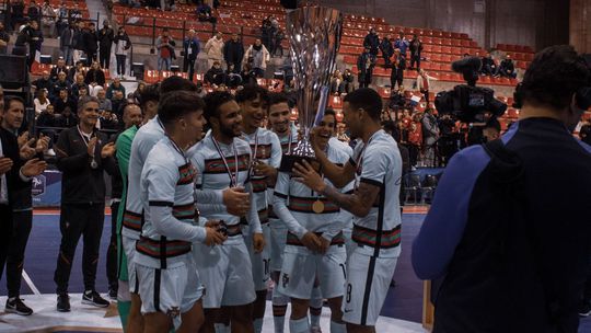 Portugal vence França e conquista Winter Futsal Cup