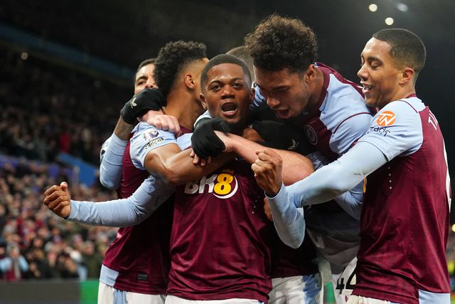 Aston Villa dá 'banho' ao Man. City e sobe ao pódio da Premier League