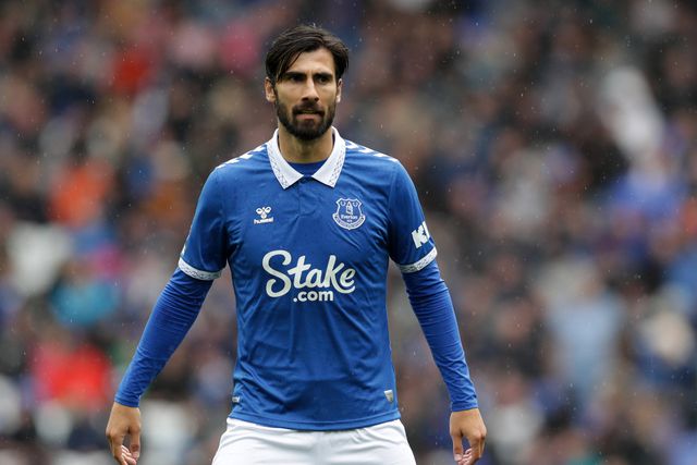 Sean Dyche: «André Gomes teve um início de época bastante frustrante»