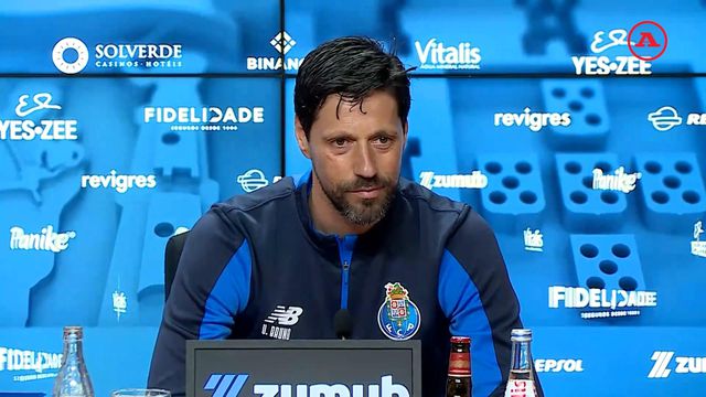 Vítor Bruno e o 'problema' do meio-campo: «Que todos os problemas fossem esse»