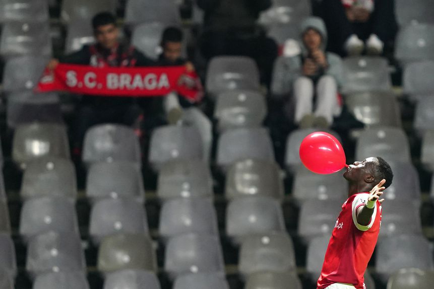 Bruma troca o SC Braga pelo Benfica por €6 milhões