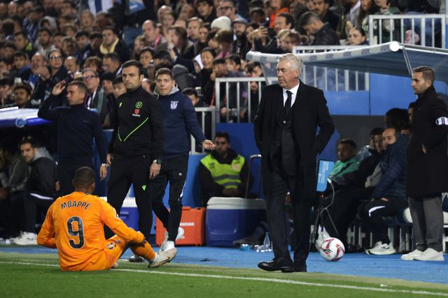 Ancelotti: «Mbappé tem de aguentar o momento, lutar, sacrificar-se»