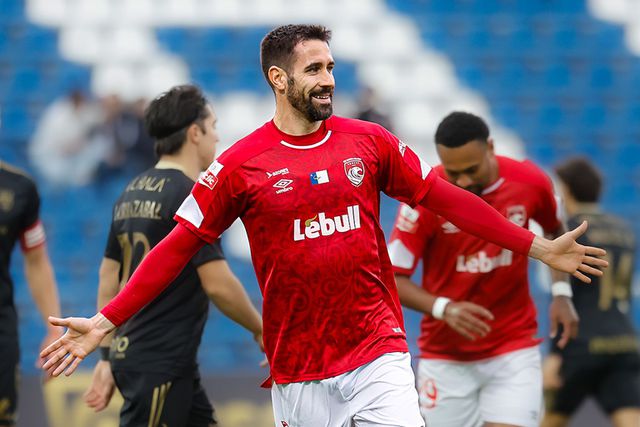 Santa Clara-Casa Pia: açorianos sorriram com boa 1.ª parte