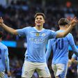 Manchester City goleia Huddersfield e NES empata para a Taça de Inglaterra
