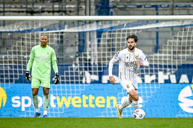 Propper anunciou fim da carreira, mas voltou a jogar após lesão de quase um ano