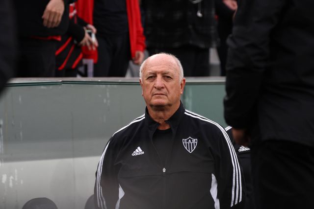 Scolari sobre Zagallo: «Perdemos o nosso professor»