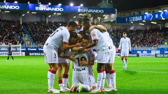 Valência de Thierry Correia e Athletic Bilbao eliminam Cartagena e Eibar na Taça do Rei