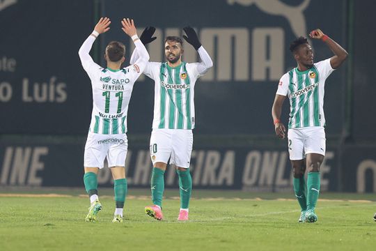 Rio Ave vence Portimonense e dá pontapé na crise (veja o resumo)