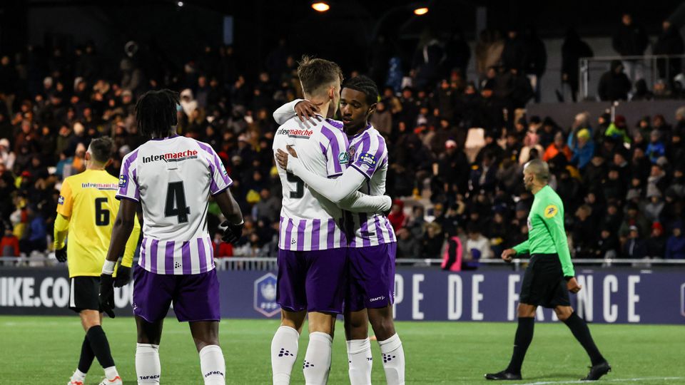 Atenção, Benfica: Toulouse avança na Taça de França após perder Supertaça