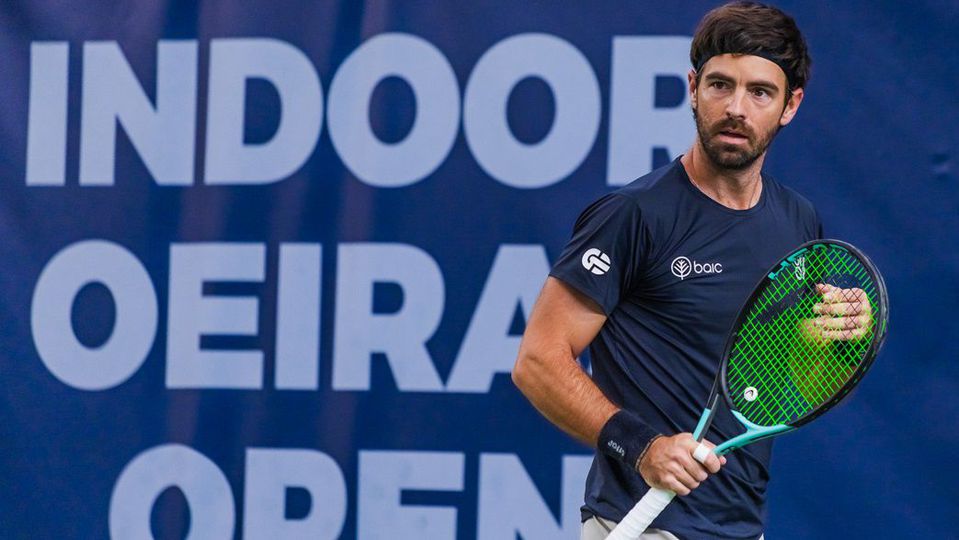 Ténis: Gastão Elias perde na final do Oeiras Open