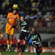 Quase um ano depois, Zaidu volta a jogar pelo FC Porto