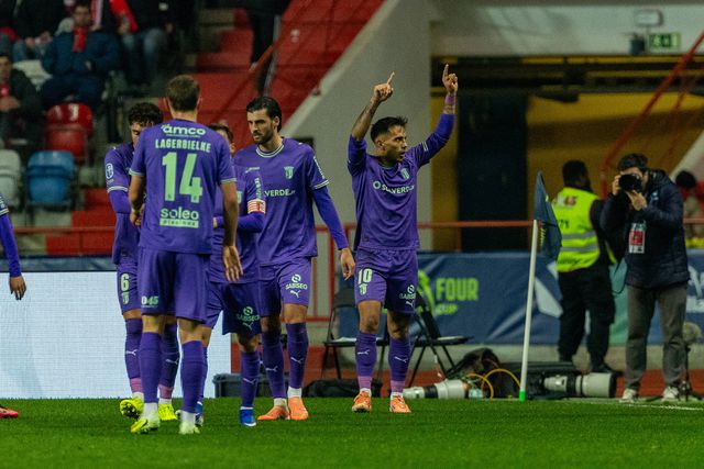 Zalazar, médio do SC Braga, a festejar golo marcado ao Benfica - Foto Imago