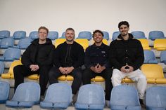 Felix Kruger (2.º a contar da esquerda) lidera nova equipa de investidores no Sintrense (Foto: Mariana Tenório)