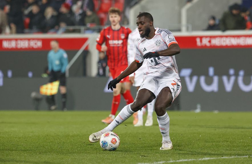 Já há acordo verbal para Upamecano renovar com o Bayern