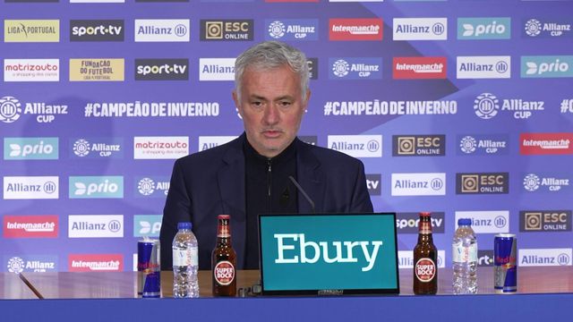 «A equipa foi mais forte sem Manu, mas não é o Manu a causa da nossa primeira parte»