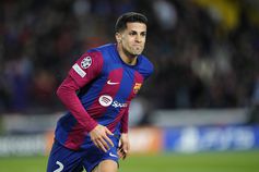 João Cancelo representou o Barcelona na época de 2023/24