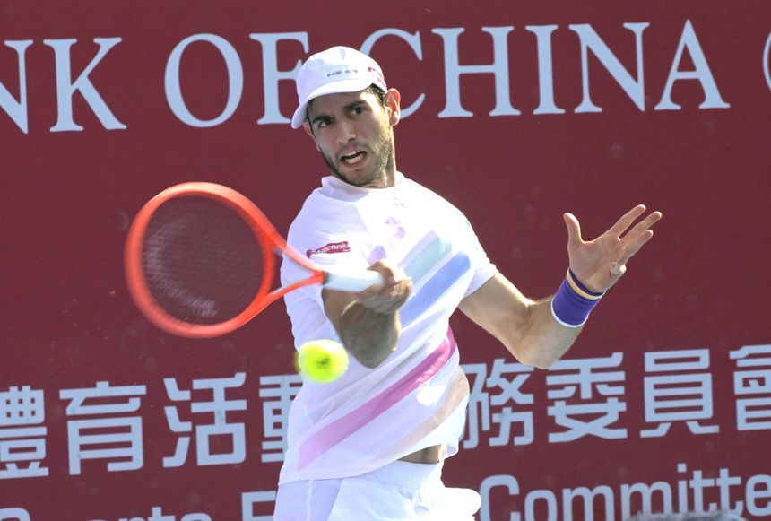 Nuno Borges segue em Hong Kong