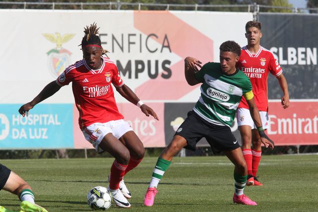 Ivan Lima à esquerda e Rafael Besugo à direita. Foto: CARLA CARRIÇO/ASF