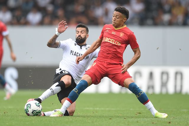 V. Guimarães-Gil Vicente: duelo minhoto aquece 'quartos' da Taça