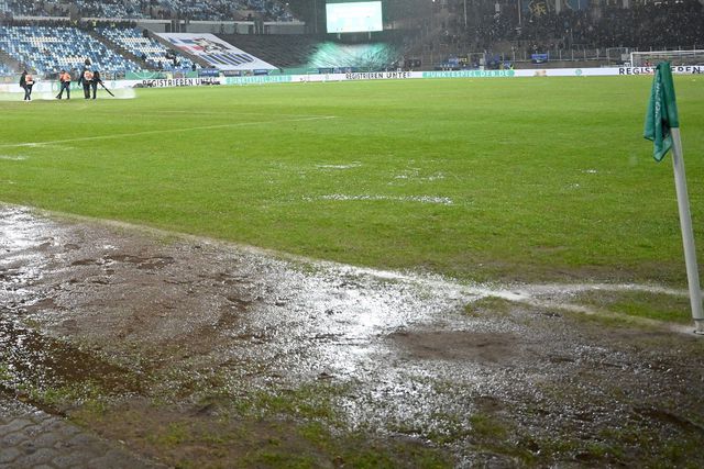Taça da Alemanha: jogo dos ‘quartos’ adiado devido ao mau tempo