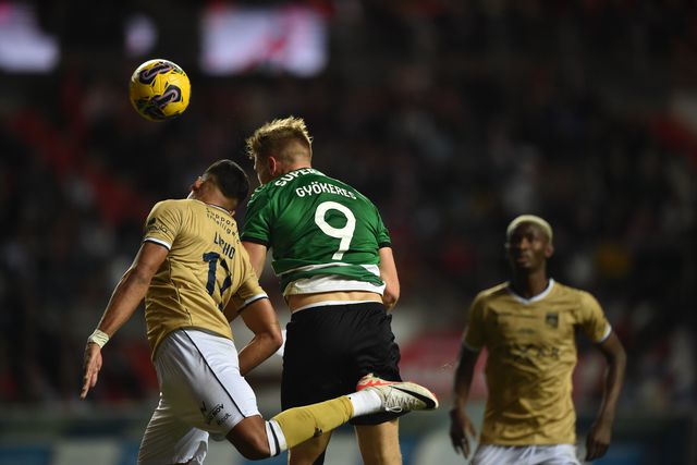 Penálti para o Sporting anulado no VAR e… golo de Gyokeres no lance seguinte (vídeos)