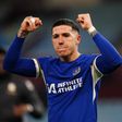 VÍDEO: Enzo garante aos adeptos do Chelsea que fica... tal como fez no Benfica