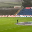 O estado do relvado antes do Santa Clara-FC Porto (vídeo)