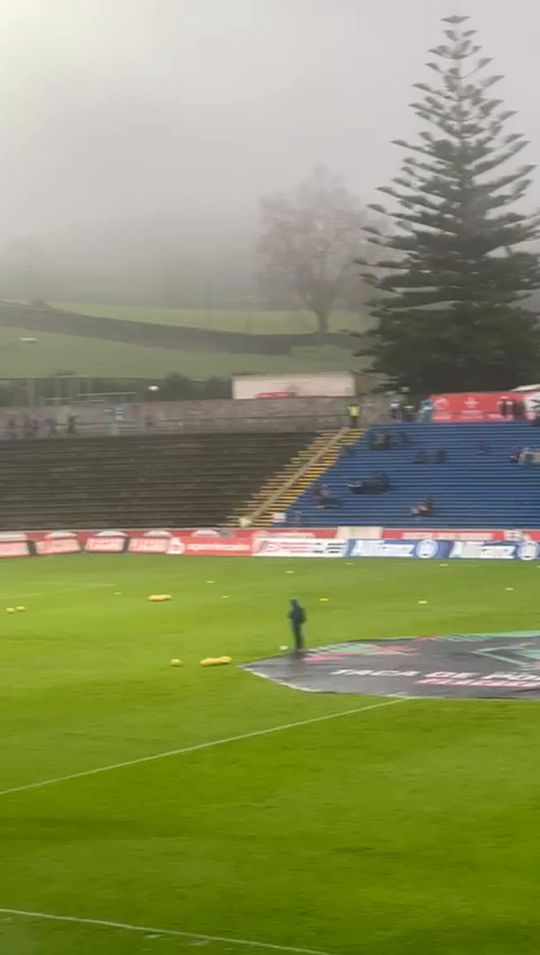 O estado do relvado antes do Santa Clara-FC Porto (vídeo)