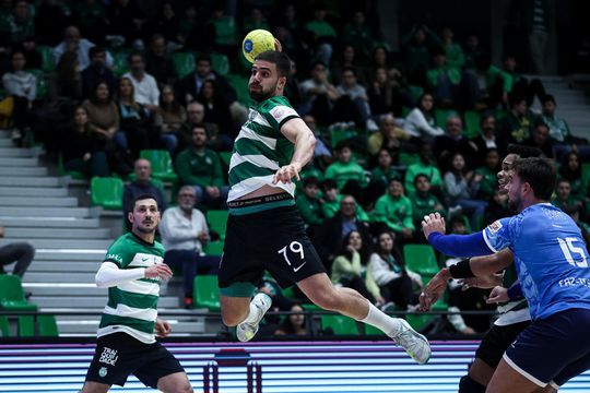 Sporting esmaga V. Setúbal