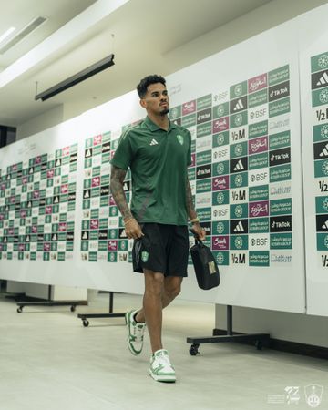 Galeno inscrito pelo Al Ahli na liga em detrimento de... Firmino