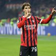 João Félix a celebrar o seu primeiro golo pelo Milan na estreia