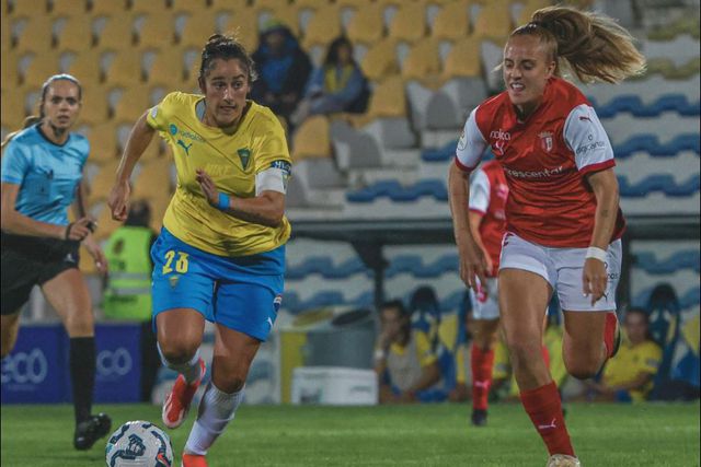 O Estoril venceu no terreno do SC Braga por 2-1, no arranque da 19.ª jornada da Liga BPI