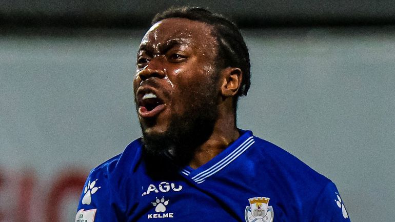 Feirense derrota Benfica B