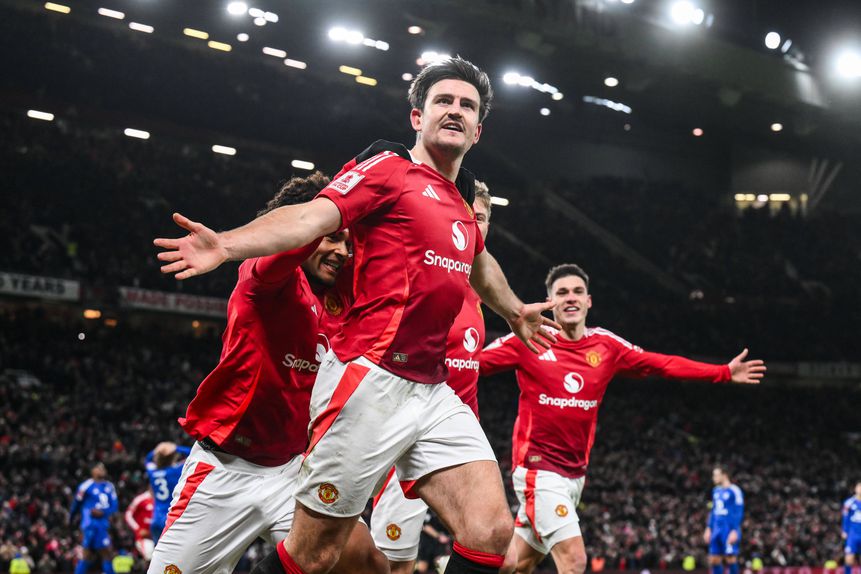 Maguire a festejar o golo da reviravolta do Manchester United