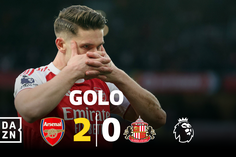 Foi entrar e marcar: Gyokeres mostra a máscara no Emirates