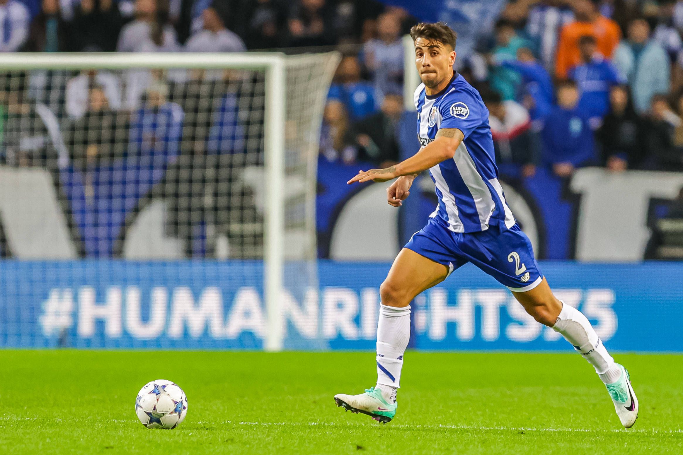 Fábio Cardoso passou pela formação do Benfica, mas foi no FC Porto que foi campeão nacional