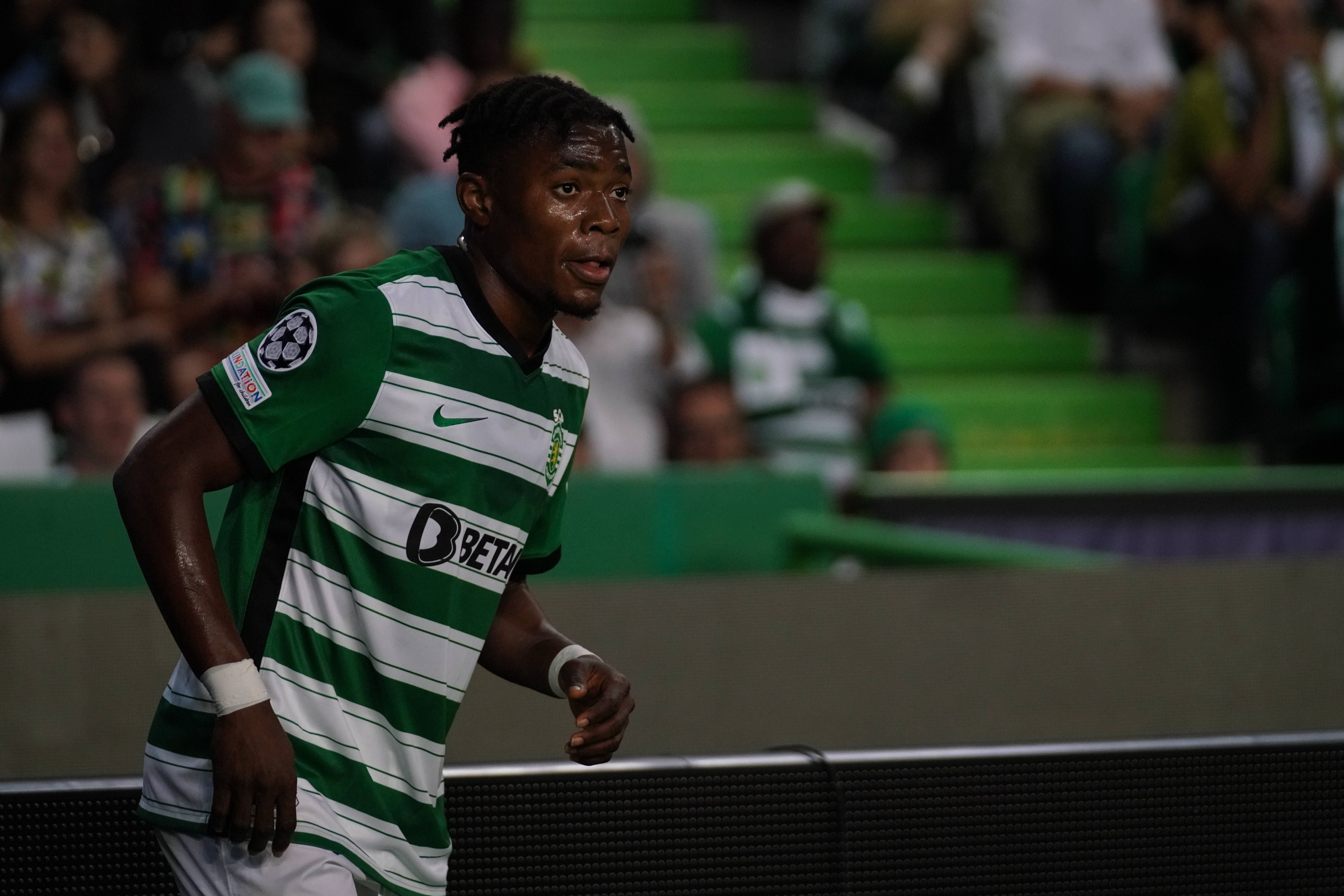 Fatawu não foi aposta de Ruben Amorim e rumou a Inglaterra. Tem estado em destaque no Leicester com golos e assistências