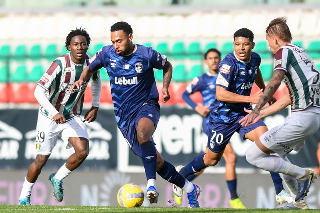 Estrela da Amadora-Santa Clara: golo de Jovane Cabral fez a diferença