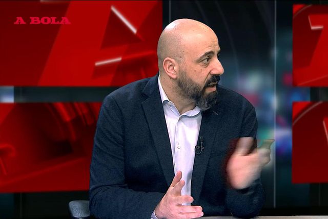 «João Neves é aquele que está a tocar a reunir dentro de campo»