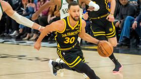 Alerta com Curry nos Warriors