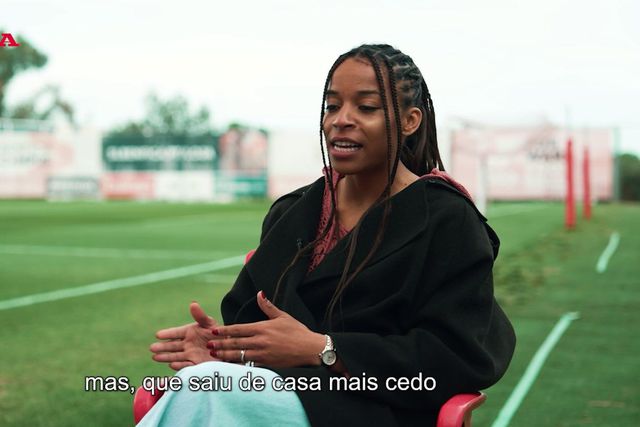 «Fui a filha que se viu a defrontar as outras barreiras de vida mais cedo»