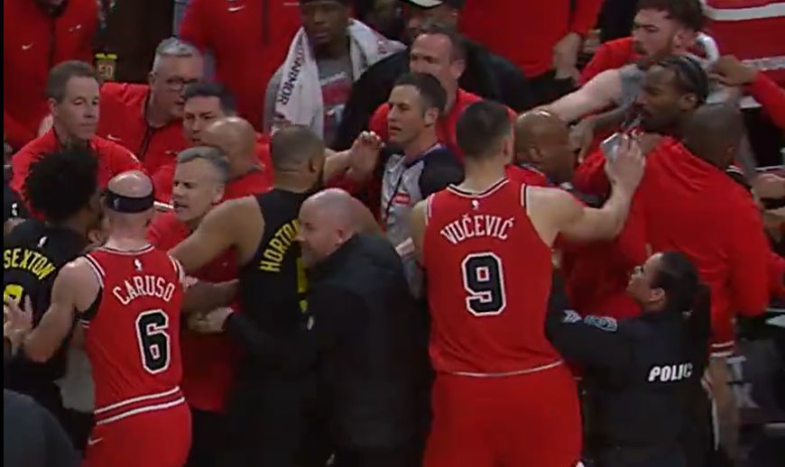 NBA: Bulls-Jazz acaba em confusão e agressões (vídeo)