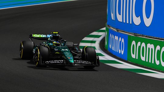 Alonso mais rápido em simulação de qualificação na Arábia Saudita