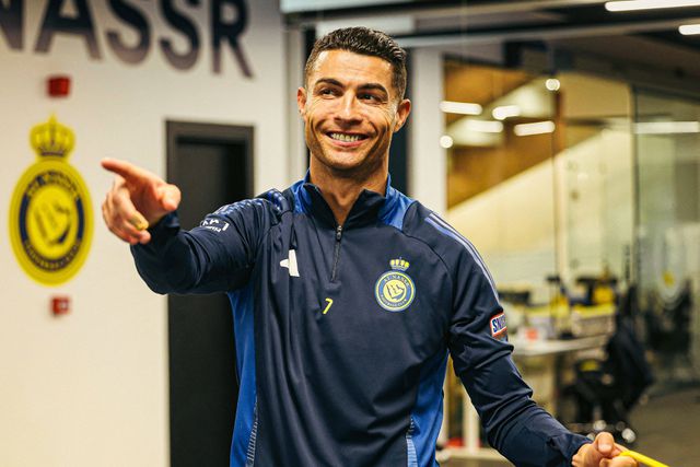 A imperdível reação de Ronaldo ao ver um 'sósia' (vídeo)