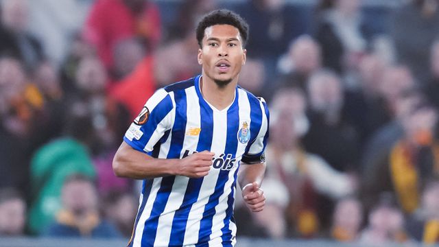 Central de Transferências: «Namaso não progrediu da forma que o FC Porto esperava»