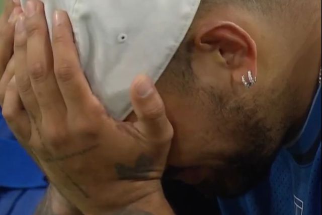 «Preferia ter perdido...»: Kyrgios inconsolável após desistência em Indian Wells (vídeo)