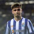 Martim Fernandes sai de maca do FC Porto-V. Guimarães