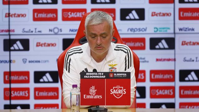 Mourinho sobre Farioli: «Já falámos ao telefone»