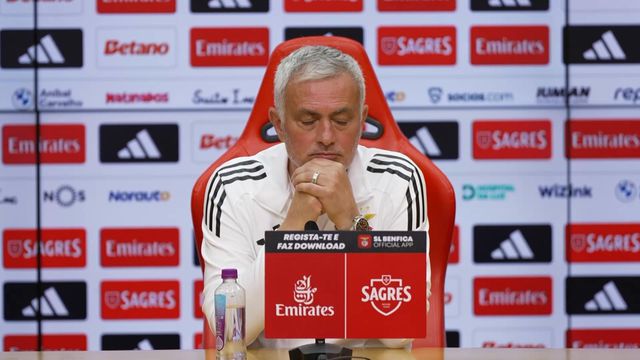 «Treinadores de Sporting e FC Porto são melhores do que eu»